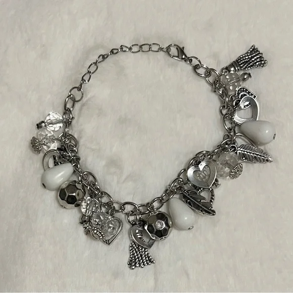 Paparazzi Charmingly Romantic White Bracelet - Picture 2 of 2